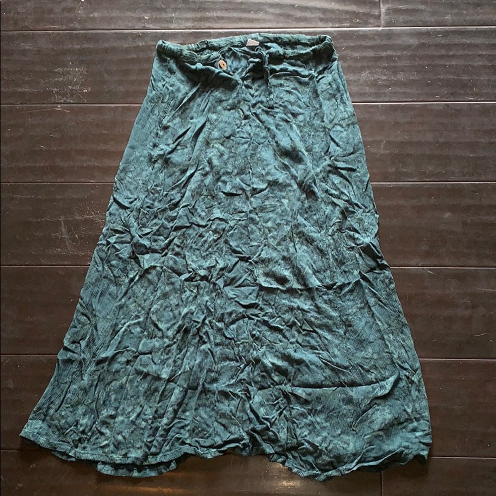 Midi skirt from Italy worn once